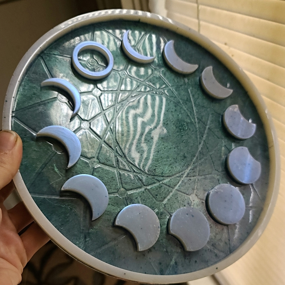 10 inch candle holder / charging plate